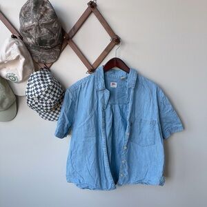 Levi’s Women’s Short Sleeve Denim Button Down